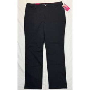 Lee Classic Fit Women's SIze 16 Black Jeans 37 x 30.5 Rhinestones NWT